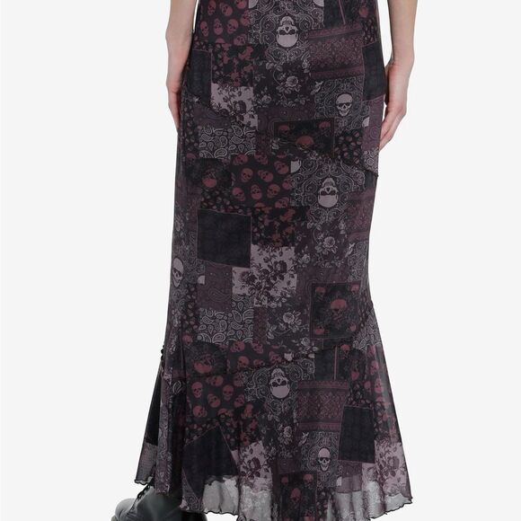 Social Collision Skull Paisley Patchwork Skirt purple mauve Size 1 Hot Topic NWT - Picture 2 of 5